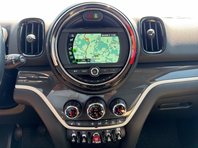 Cooper S Countryman LED PDC SHZ 18' CHILLI Klima