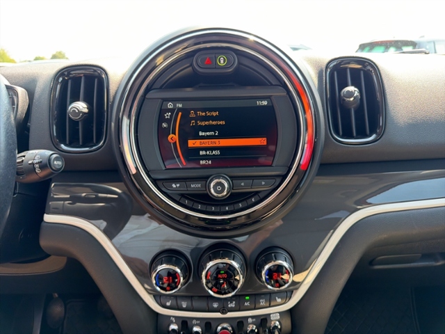 Cooper S Countryman LED PDC SHZ 18' CHILLI Klima