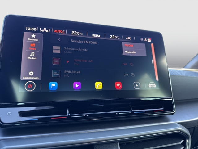 Leon FR 1.5eTSI DSG NAVI AHK KAMERA SHZG LED KLI