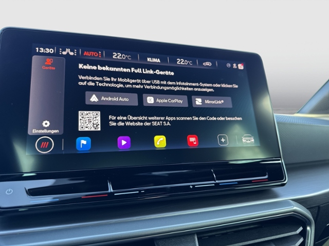 Leon FR 1.5eTSI DSG NAVI AHK KAMERA SHZG LED KLI