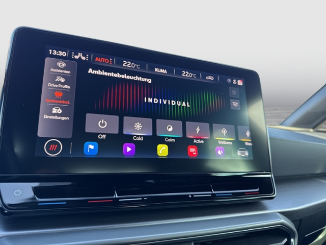 Leon FR 1.5eTSI DSG NAVI AHK KAMERA SHZG LED KLI