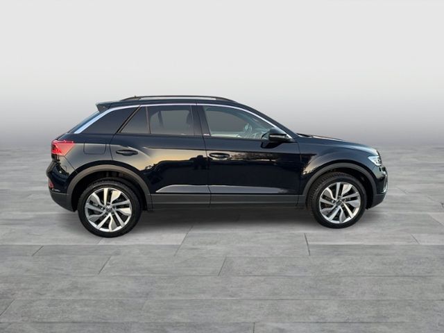 T-Roc MOVE 1.0 TSI NAVI MATRIX APP-CON REAR VIEW