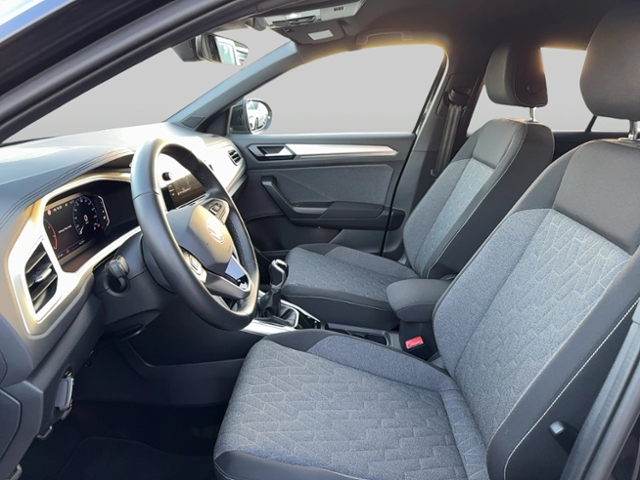 T-Roc MOVE 1.0 TSI NAVI MATRIX APP-CON REAR VIEW