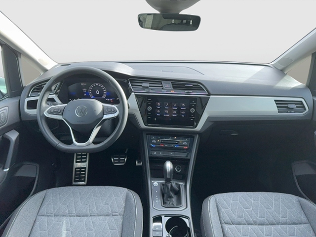 Touran MOVE 2.0 TDI DSG PANO NAVI APP-CON ACC DA