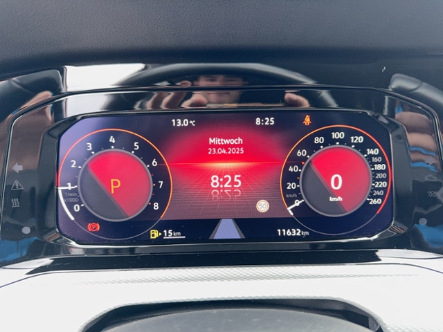 Golf VIII MOVE 1.0 TSI DSG STANDHZG.NAVI APP-CON