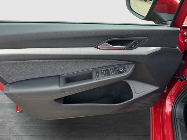 Golf VIII MOVE 1.0 TSI DSG STANDHZG.NAVI APP-CON