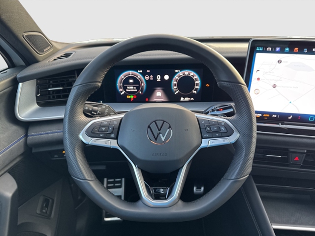 Tayron R-LINE 2.0 TDI SCR 4MOTION DSG PANORAMADA