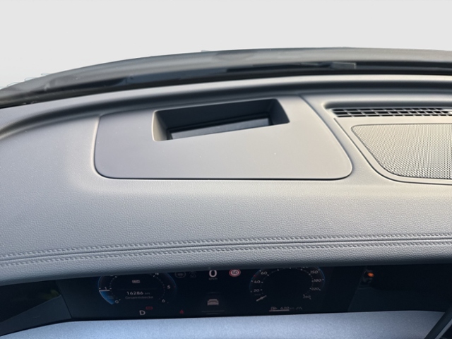 Tayron R-LINE 2.0 TDI SCR 4MOTION DSG PANORAMADA