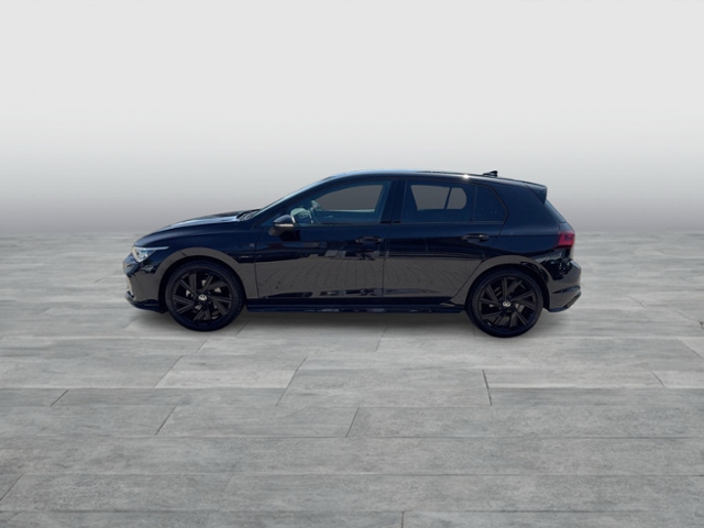 Golf VIII R-LINE 1.5 eTSI DSG PANO REAR VIEW MAT