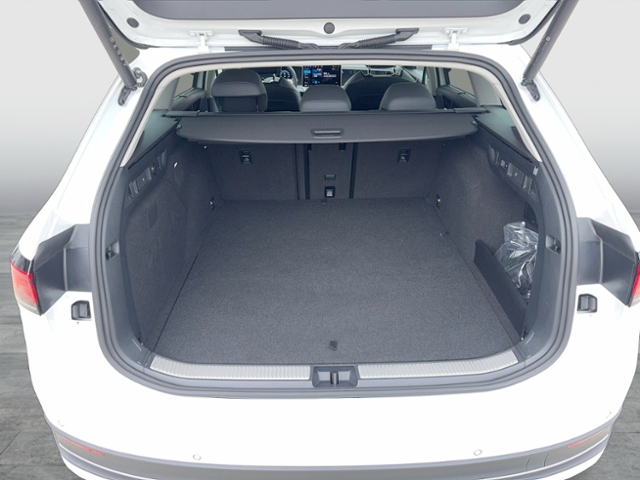 Passat Variant BUISNESS 1.5 TSI eHYBRID DSG REAR