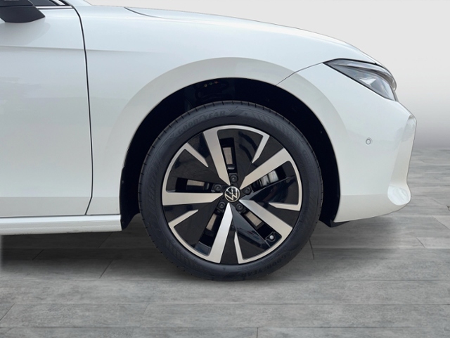 Passat Variant BUISNESS 1.5 TSI eHYBRID DSG REAR