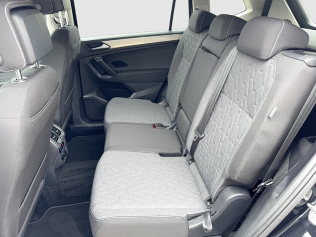 Tiguan Allspace MOVE 1.5 TSI DSG REAR VIEW NAVI