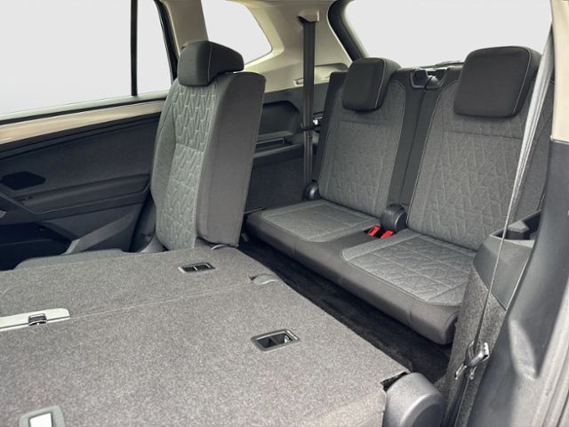 Tiguan Allspace MOVE 1.5 TSI DSG REAR VIEW NAVI