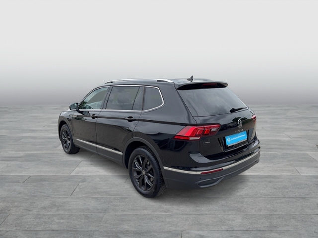 Tiguan Allspace MOVE 1.5 TSI DSG REAR VIEW NAVI