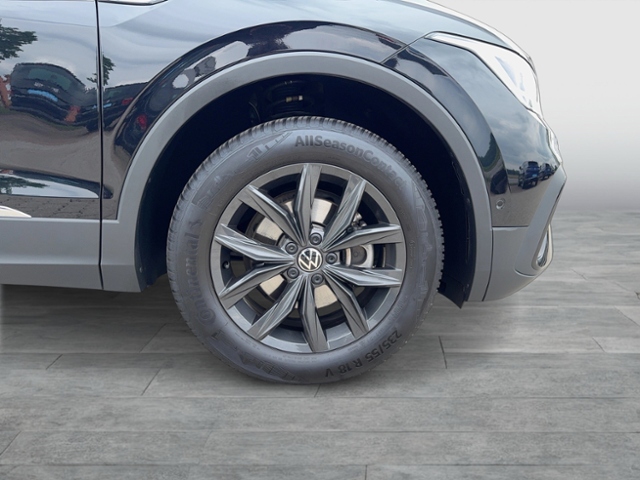 Tiguan Allspace MOVE 1.5 TSI DSG REAR VIEW NAVI