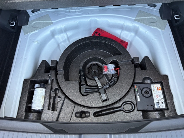 T-Roc LIFE 1.0 TSI REAR VIEW AHK LED SHZG PDC PA