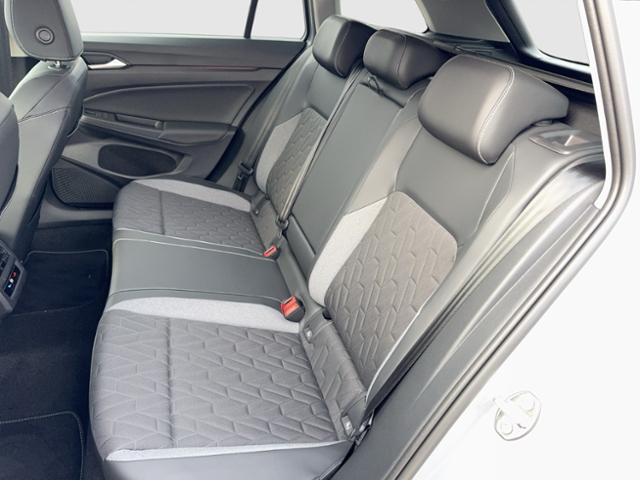 Golf VIII Variant GOAL 1.5 eTSI OPF DSG AHK REAR