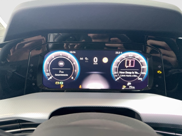 Golf VIII GOAL 1,5 l eTSI OPF DSG AHK REAR VIEW 