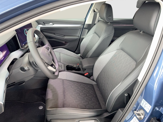 Golf VIII GOAL 1,5 l eTSI OPF DSG AHK REAR VIEW 