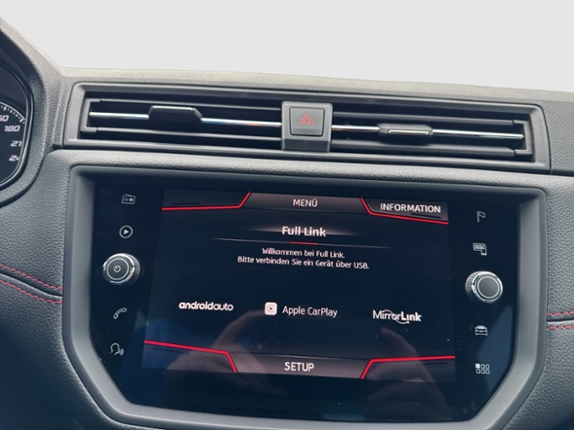 Arona FR 1.0 TSI NAVI LED KAMERA SHZG DAB+ Klima