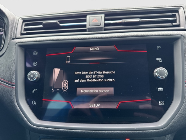 Arona FR 1.0 TSI NAVI LED KAMERA SHZG DAB+ Klima