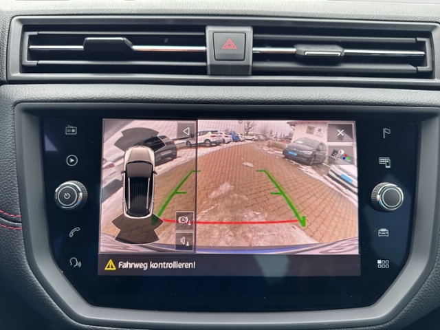 Arona FR 1.0 TSI NAVI LED KAMERA SHZG DAB+ Klima