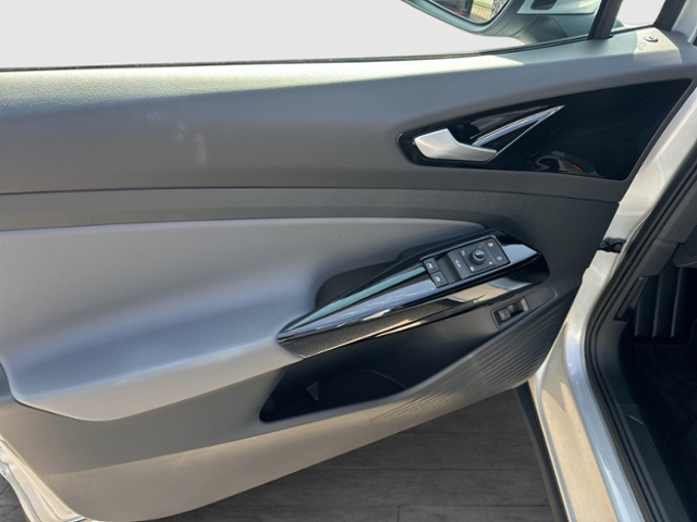 ID.4 PURE 52kWh AREA VIEW IQ LIGHT EASY OPEN NAV
