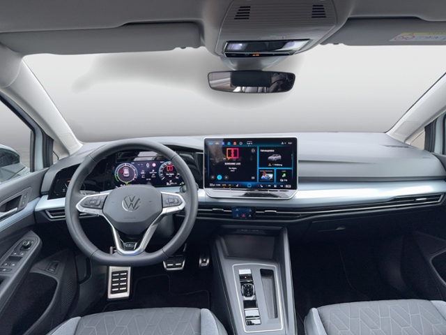 Golf VIII GOAL 1,5 l eHybrid DSG REAR VIEW AKH D