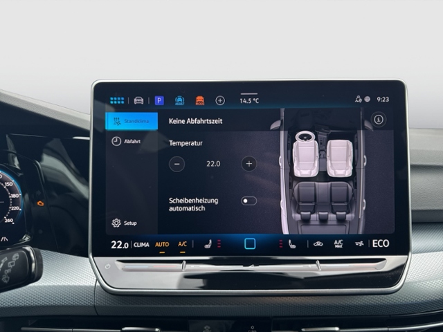 Golf VIII GOAL 1,5 l eHybrid DSG REAR VIEW AKH D