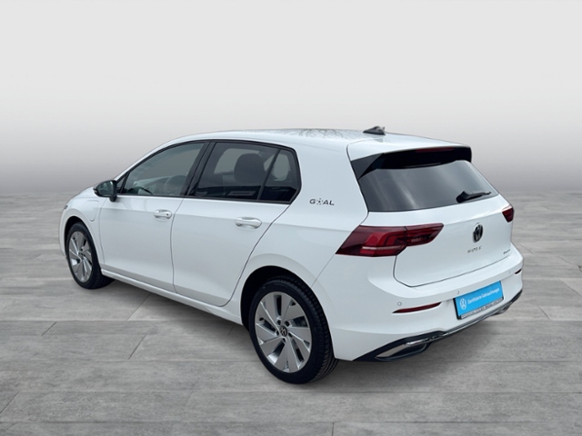 Golf VIII GOAL 1,5 l eHybrid DSG REAR VIEW AKH D