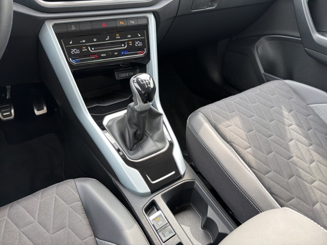 T-Roc GOAL 1.0 TSI NAVI APP-CON ACC LED DAB+ KLI