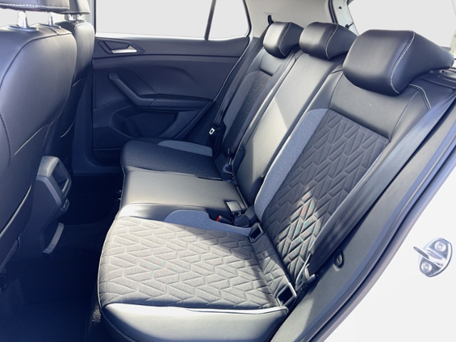 T-Cross GOAL 1.0 TSI OPF AHK REAR VIEW LE EINPAR