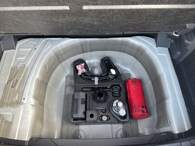 T-Cross GOAL 1.0 TSI OPF AHK REAR VIEW LE EINPAR