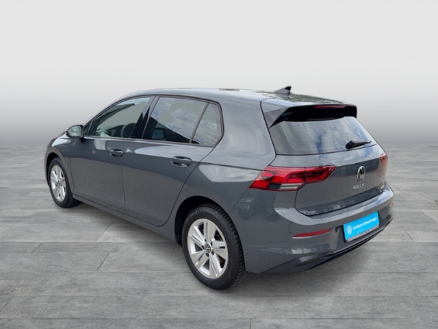 Golf VIII COMFORTLINE 1.0 TSI DSG NAVI REAR VIEW