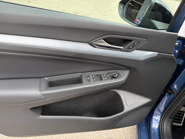 Golf VIII ENERGY 1.5 TSI AREA VIEW DAB+LED SHZG