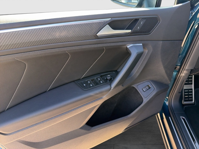Tiguan 2.0 TDI 4MOTION R-LINE MATRIX AREA VIEW A
