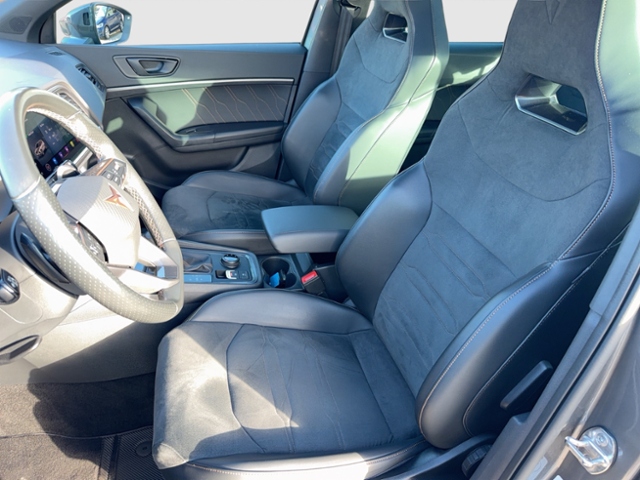 Ateca 2.0 TSI DSG 4DRIVE BEATS AUDIO PANO ACC AH