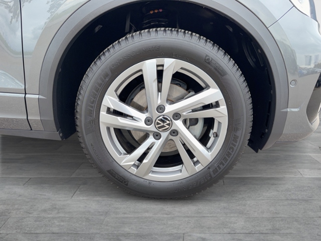 T-Roc R-LINE 1.0 TSI 6 GANG REAR VIEW NAVI SHZ A